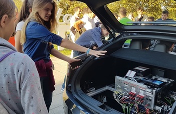 Az evolúció következő foka: autonóm eszközök készítése és használata